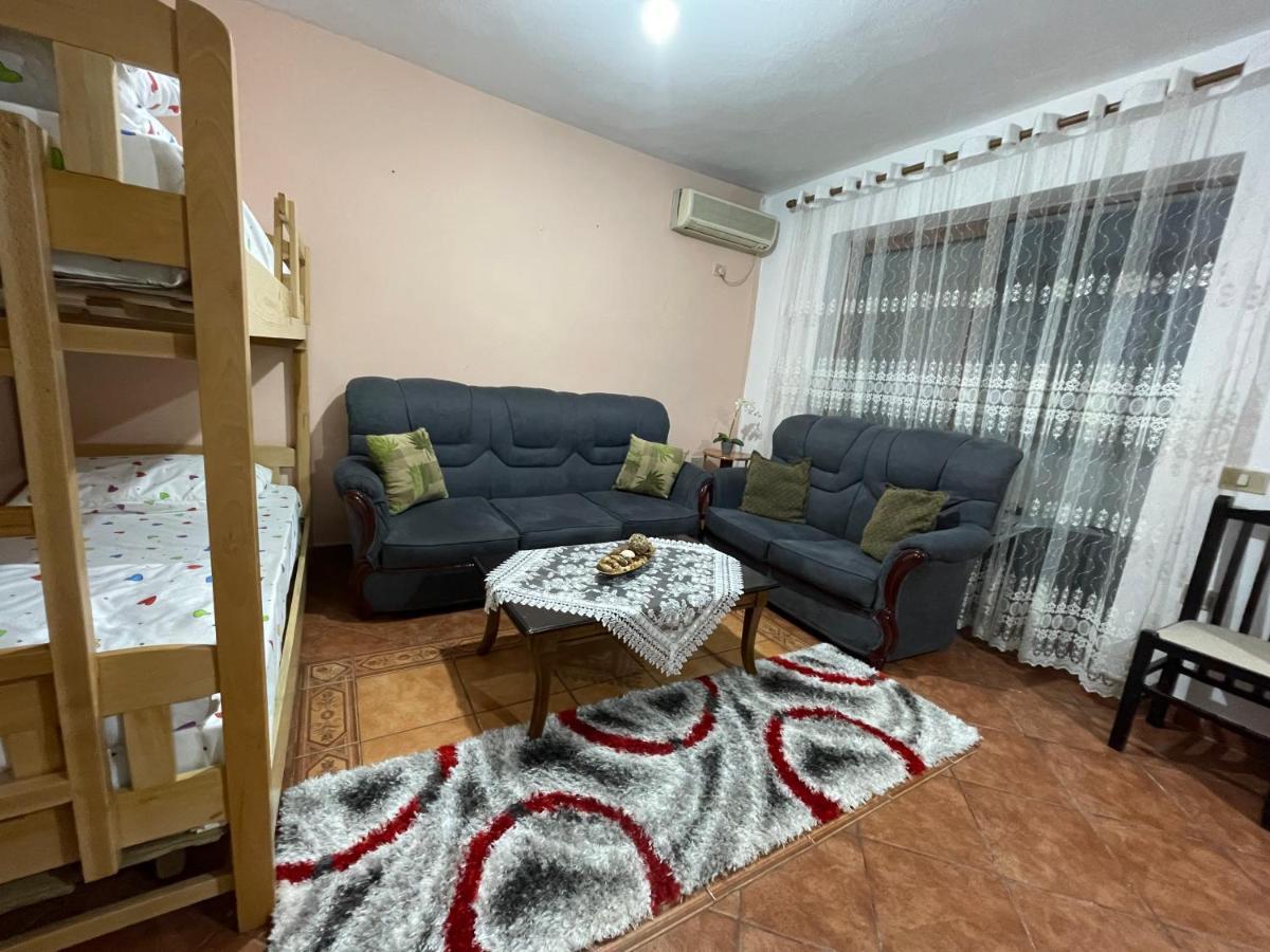 Main Square Tirana Apartment Eksteriør billede